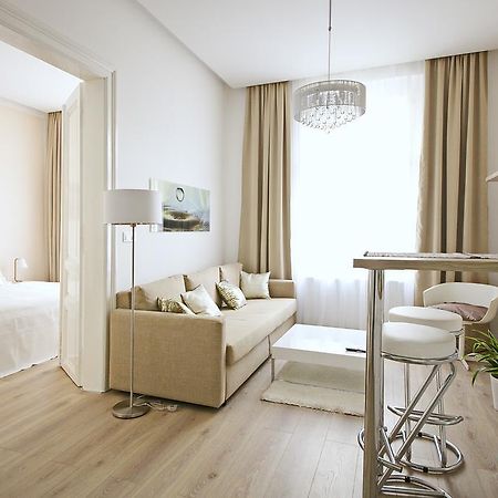 Luxury Center Apt. Charles Bridge Walking Distance Praga Zewnętrze zdjęcie